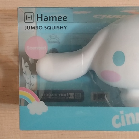 Sanrio Cinnamoroll Jumbo Squishy Hamee Hello Kitty - Picture 8 of 14